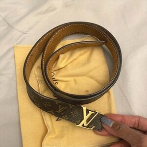 Louis Vuitton Monogram LV Buckle Belt